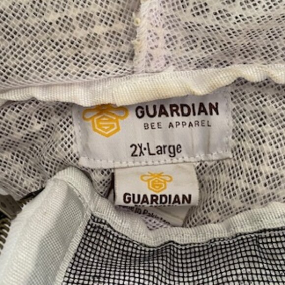 Guardian Ventilated Beekeeping Jacket with Pro Fit Veil – 2XL - Unisex - Picture 9 of 9